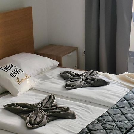 Super Cozy & Central Apartment Budapest Esterno foto