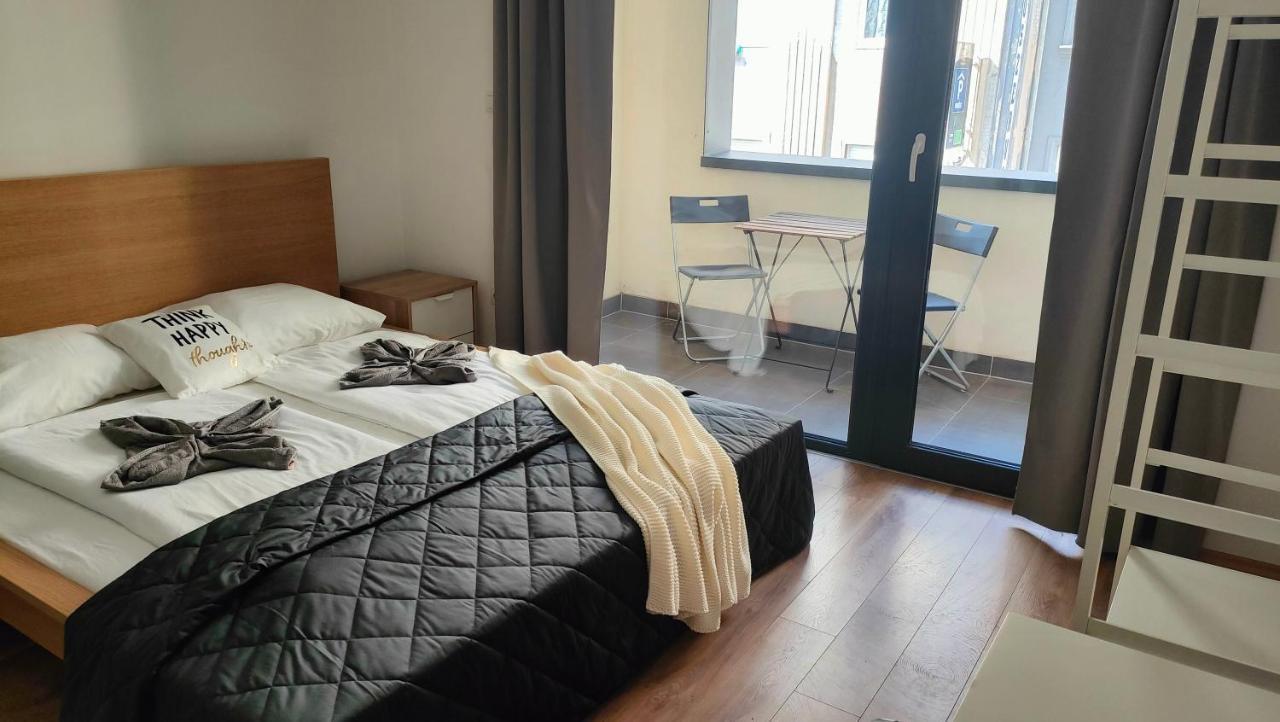 Super Cozy & Central Apartment Budapest Esterno foto