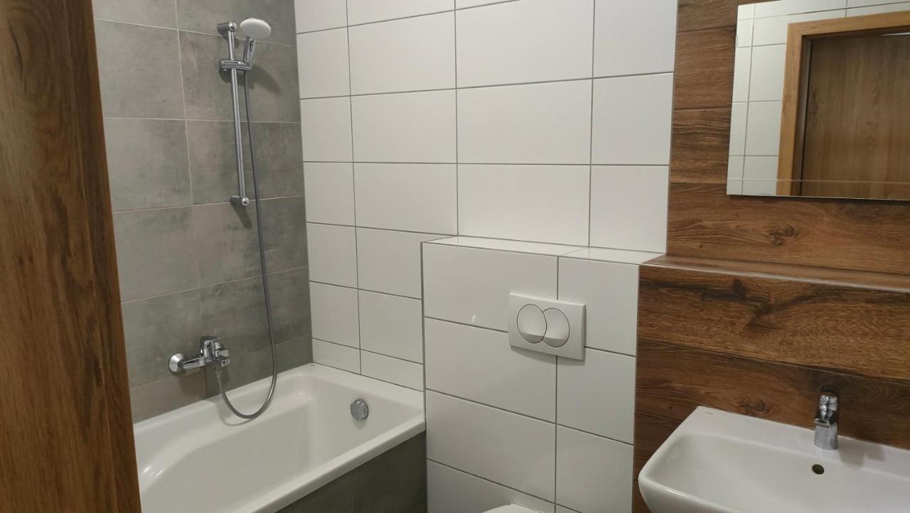 Super Cozy & Central Apartment Budapest Esterno foto