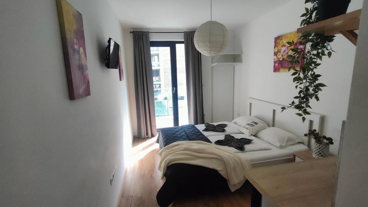 Super Cozy & Central Apartment Budapest Esterno foto