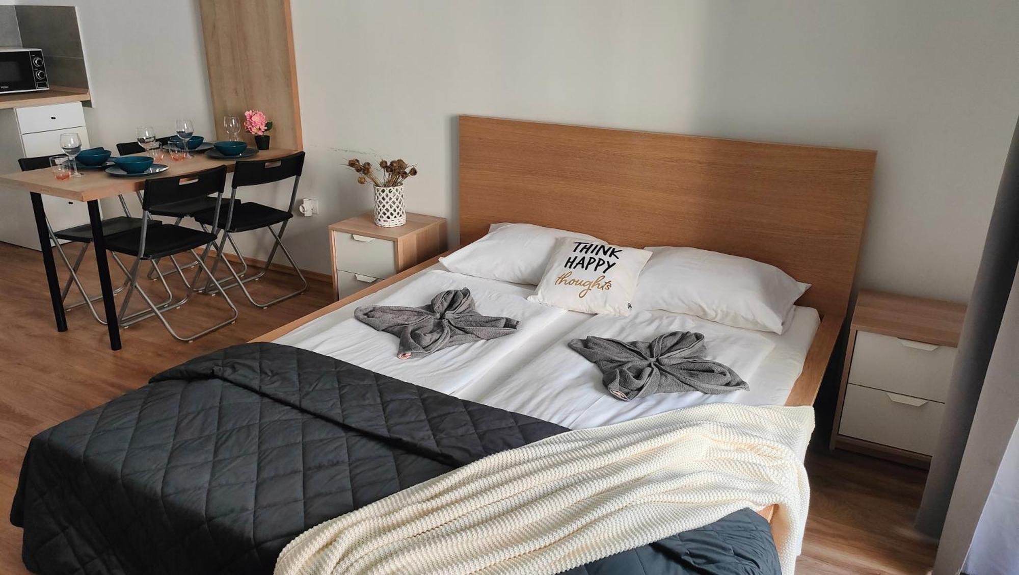 Super Cozy & Central Apartment Budapest Esterno foto